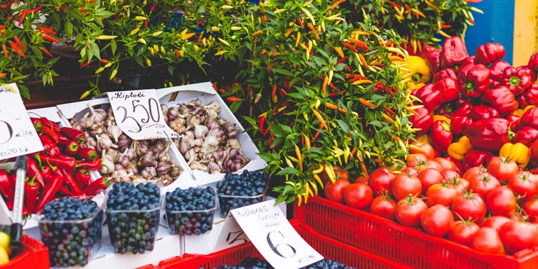 Excursión al Mercado con el Chef y Clase de Cocina Letona