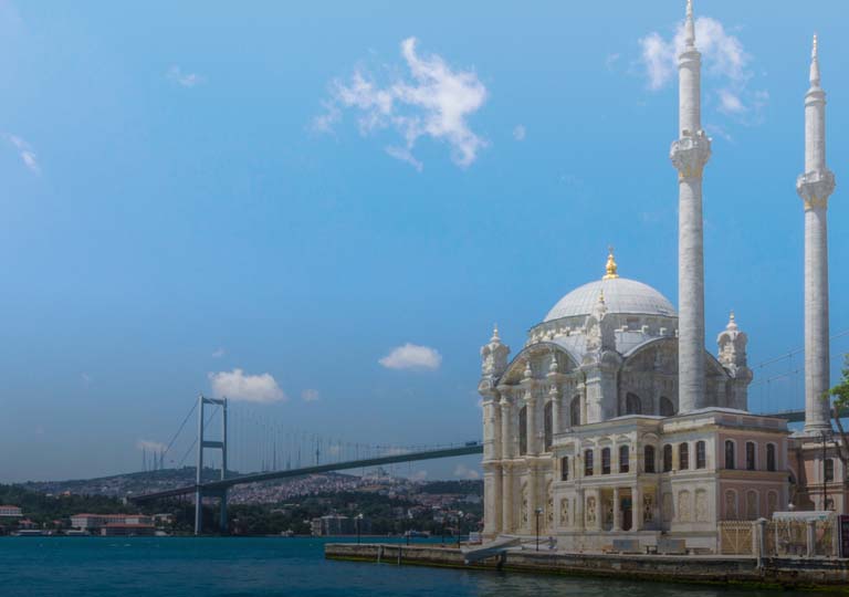 アフリカ アラビアのラグジュアリークルーズ イスタンブール シンガポール 22年10月31日出航 Regent Seven Seas Cruises