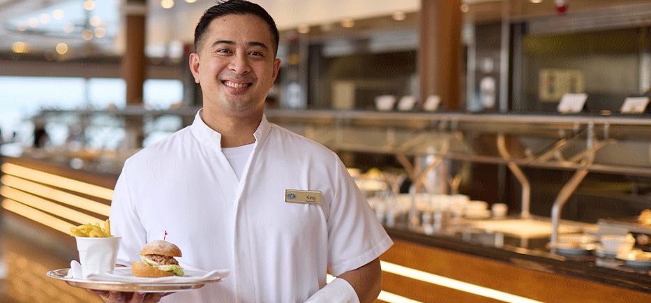 HEARTFELT HOSPITALITY™