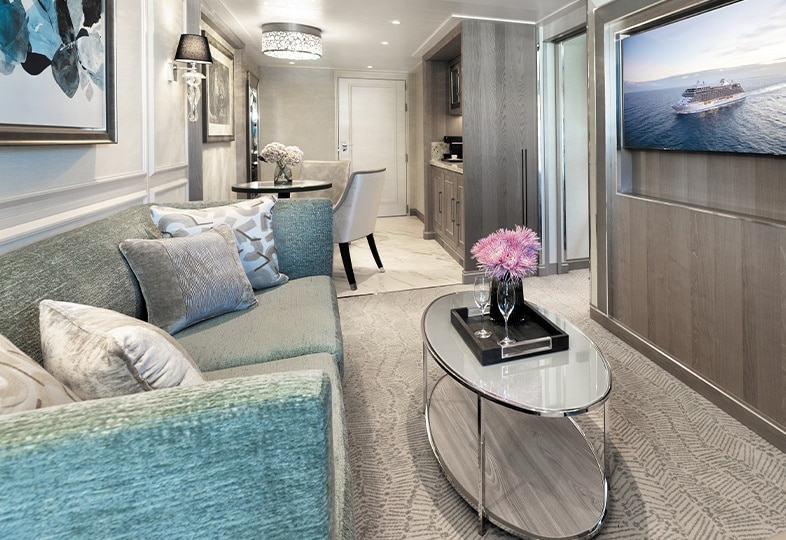 luxury Regent cruise suite