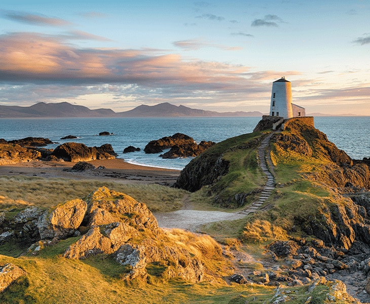 BRITISH ISLES LUXURY CRUISES