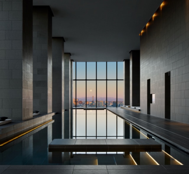 Regent Seven Seas Cruises® Partners with Knightsbridge Circle™ to Enhance Regent Suite Experience (Image at LateCruiseNews.com - November 2025)