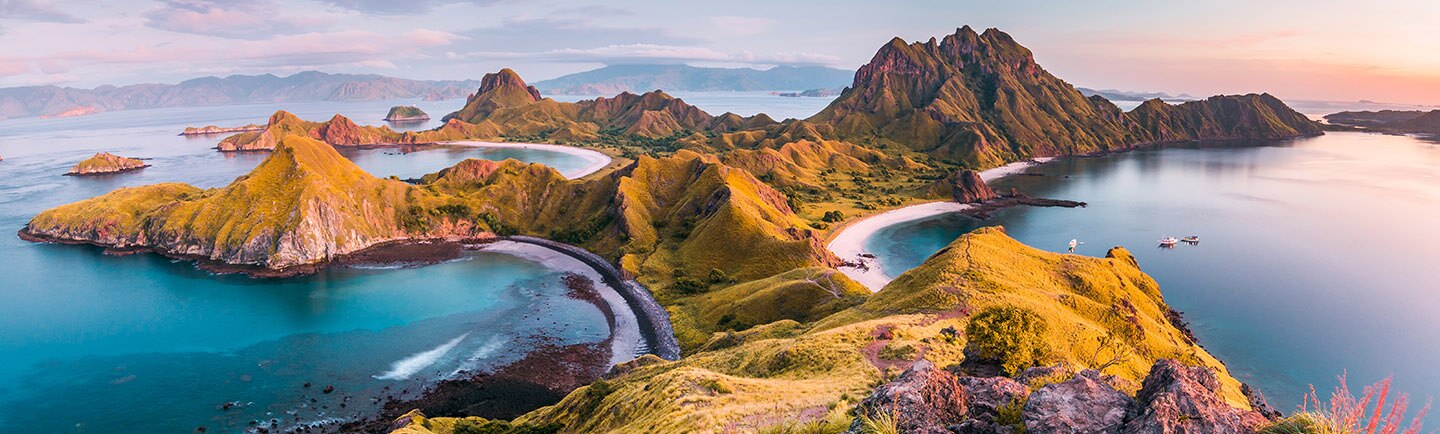 Transoceanic Crossings, Grand Voyages & World Cruises