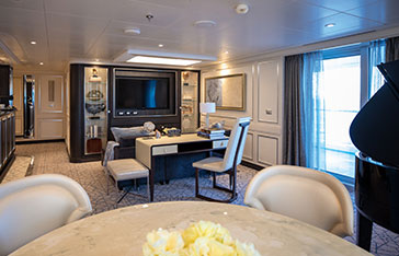 Master suite aboard the Seven Seas Splendor