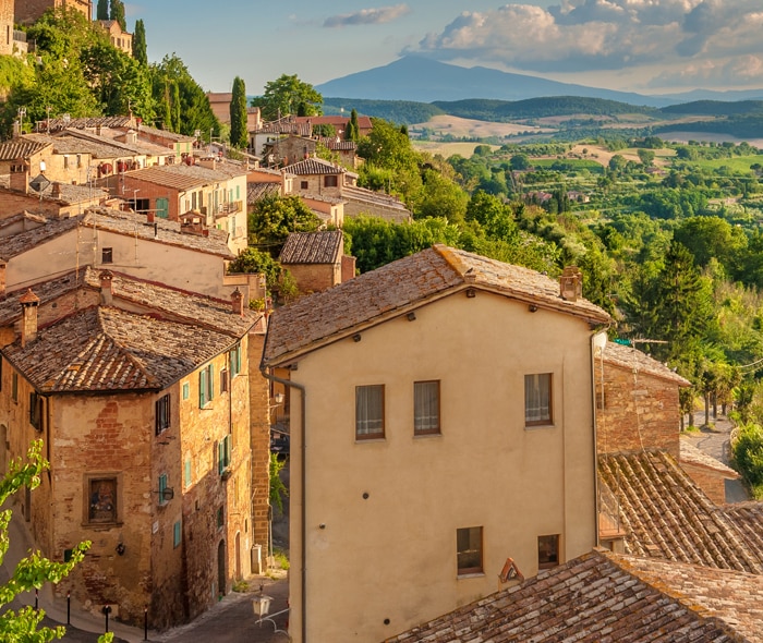 TUSCAN-FOOD-&-WINE-AT-PRIVATE-VILLA_FROM-LIVORNO-ITALY.jpg