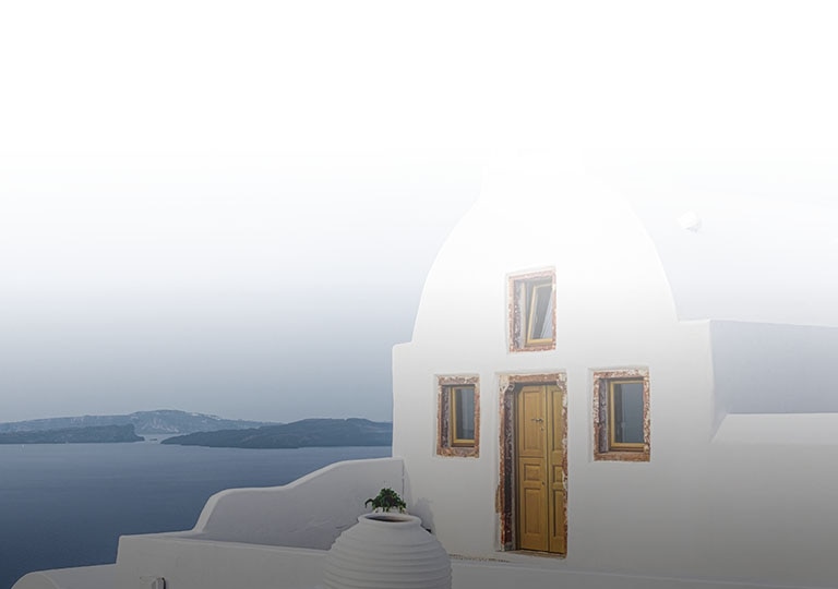 https://www.rssc.com/sites/default/files/VOY260407_Santorini-Greece_768x540_Mobile.jpg